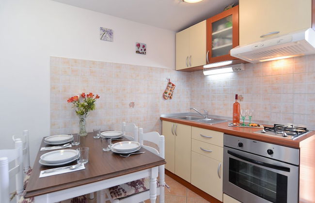 Apartment 1203 - Photo 11
