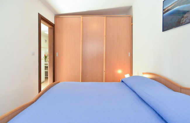 Apartment 1203 - Photo 3
