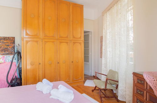 Photo 4 - Classic Central Athinian Apartment