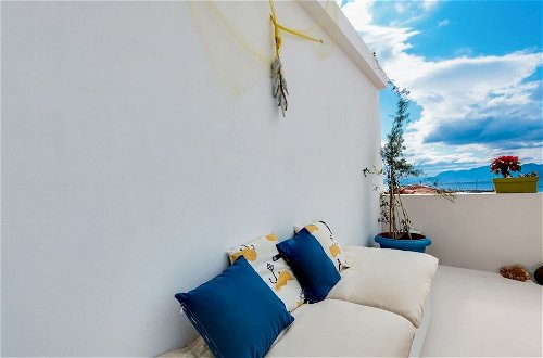 Photo 11 - Astra Holiday Home in Aegina Island With Gorgeous Sunset Views