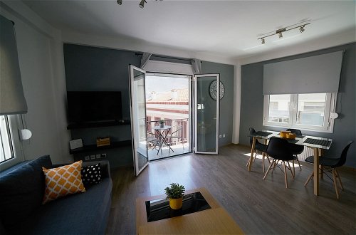 Photo 12 - V&V Central & Elegant Apartment