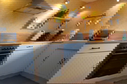 Photo 11 - Apartment in Lowensen With Terrace