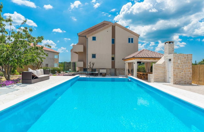 Modern Holiday Home in Pristeg With Pool - Foto 35