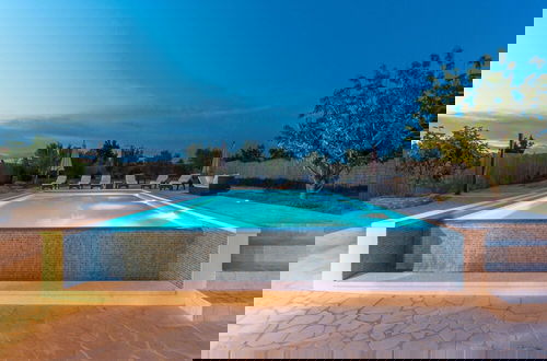 Foto 37 - Modern Holiday Home in Pristeg With Pool