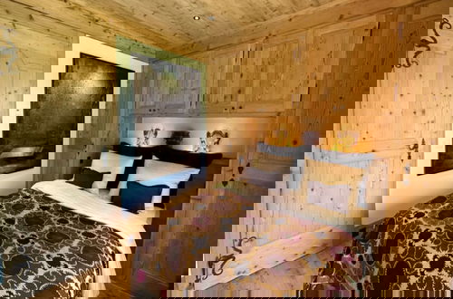 Photo 13 - Cosy Chalet With Balcony/terrace
