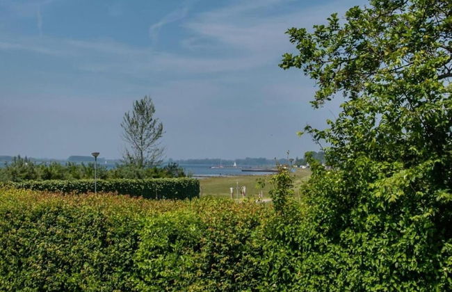 Exclusive Apartment on the Ground Floor Directly Located on the Water - Foto 49