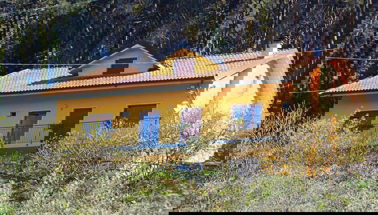 Foto 1 - Spectacular Holiday Home in Pescia With Swimming Pool