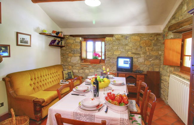 Alluring Farmhouse in Ortignano With Swimming Pool - Foto 67