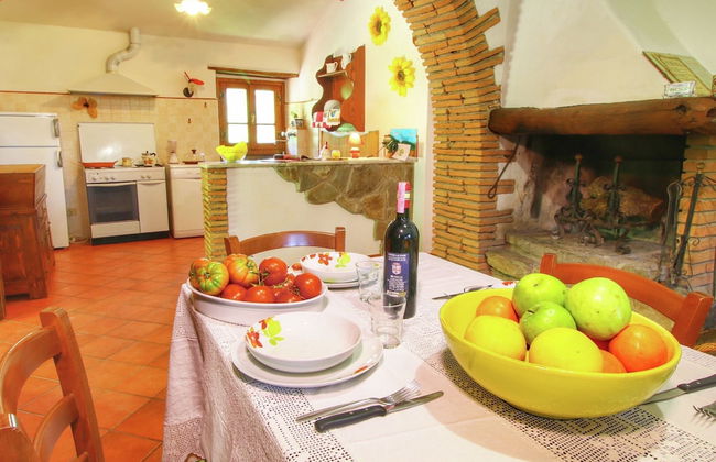 Alluring Farmhouse in Ortignano With Swimming Pool - Foto 60
