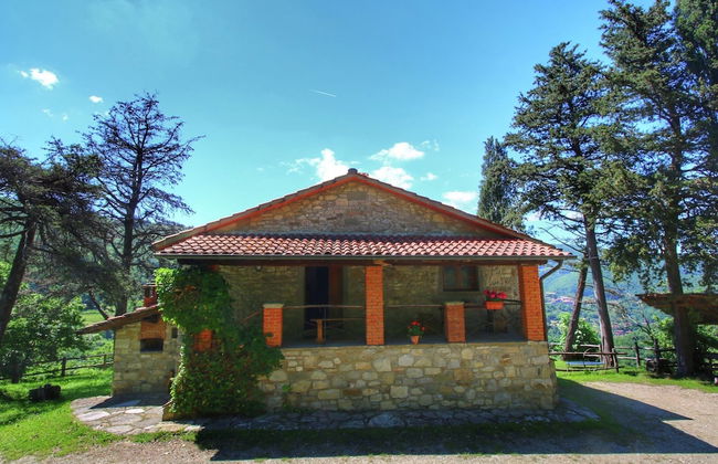 Alluring Farmhouse in Ortignano With Swimming Pool - Foto 37