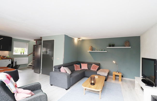 Restful Holiday Home in Grou With Terrace and Garden - Foto 39