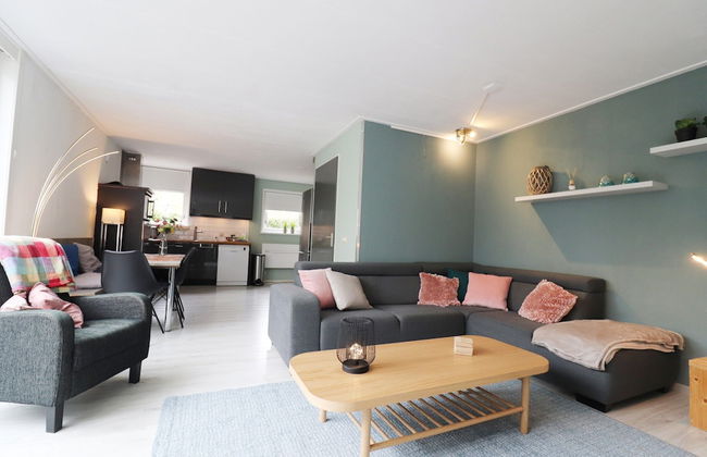 Restful Holiday Home in Grou With Terrace and Garden - Foto 45