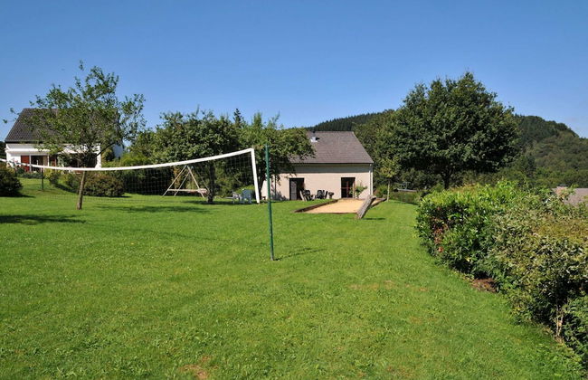 Chalet Just Outside Hampteau Offering Magnificent Views Across the Ourthe Valley - Foto 38