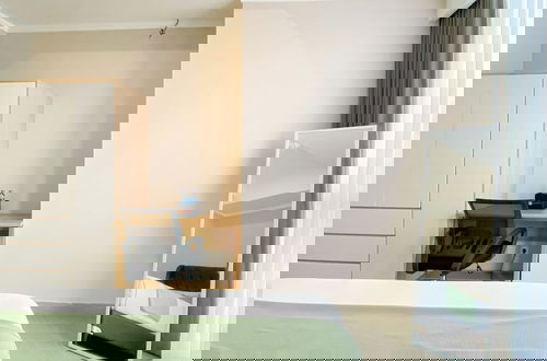 Foto 5 - Great Deal and Stunning 1BR at Menara Jakarta Kemayoran Apartment
