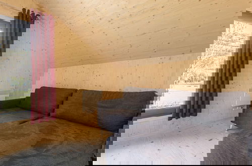 Foto 6 - Attractive Chalet With Terrace
