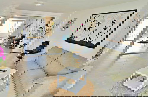 Photo 2 - Las Americas Best-suite - Large Apartment With View, Garden and Swimming Pool