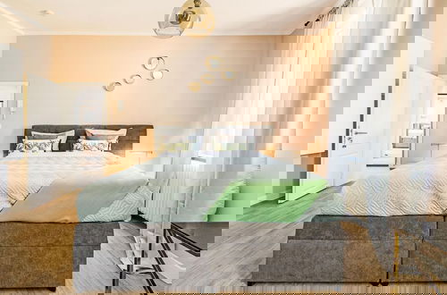 Photo 11 - Modern Apartment With Terrace