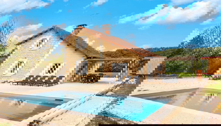 Foto 1 - Charming Holiday Home With Private Pool