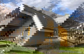 Photo 1 - Ferienhaus mit Terrasse und Balkon