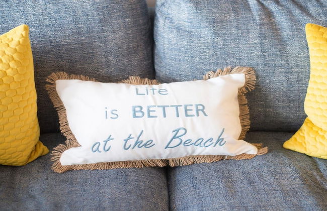 Stunning Beach House On the Beach - Photo 30