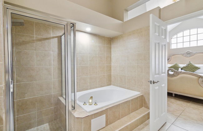 Fascinating Private Pool and Game-room, Near Disney!! - Foto 19