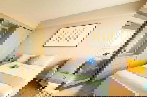 Foto 5 - Homey and Good Studio at H Residence Apartment
