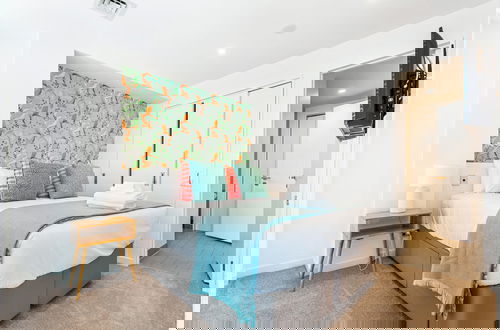 Foto 3 - Beautiful Harbour View Apartment