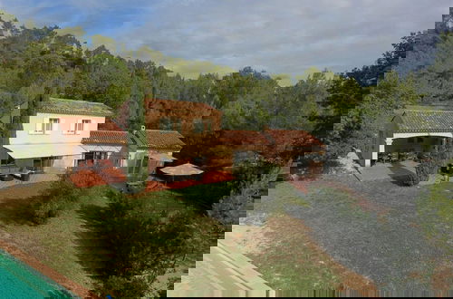 Foto 24 - House in Montfort-sur-argens With Garden