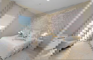 Foto 2 - Maison Privee - Exquisite Living with Scenic Canal Vws on Yas Island