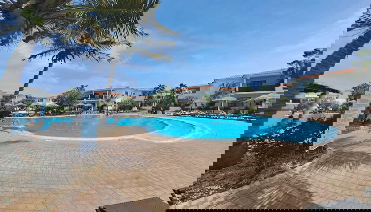 Foto 1 - Tortuga Beach Apartment Oasis