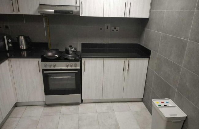 OYO HOME 1383 Luxury 1 BHK With Balcony - Foto 4