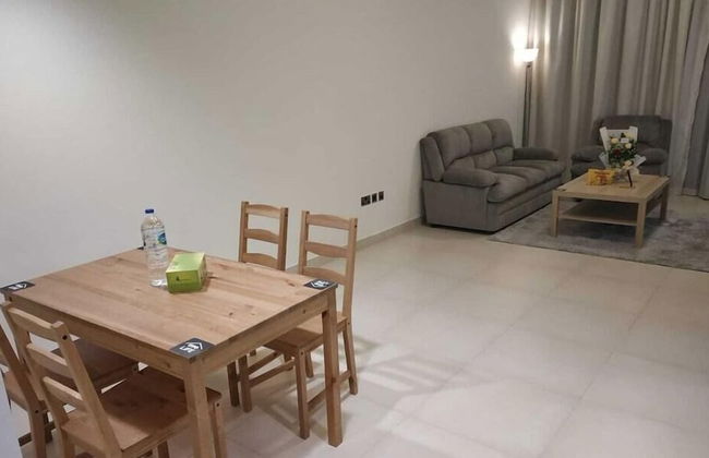 OYO HOME 1383 Luxury 1 BHK With Balcony - Foto 2