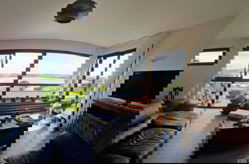 Foto 11 - Architect Villa With Fantastic sea View, Locquirec