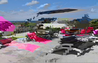 Foto 1 - Holiday Home With Beautiful Terrace Area