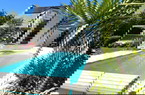 Foto 19 - Holiday Home With Private Outdoor Pool, Gouesnac