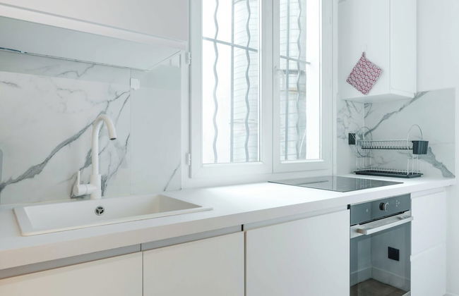 Peaceful Apartment - 2br/4p - Sorbonne - Photo 10