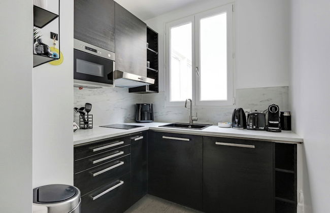 Elegance and Comfort With A/C - Arc de Triomphe - Photo 5