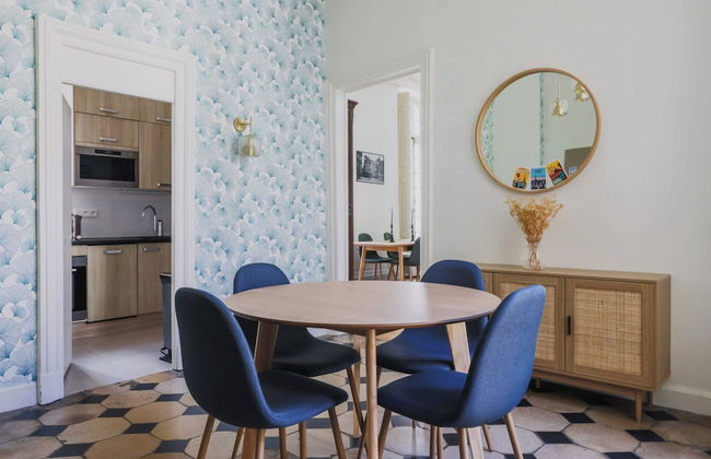 Apartment in Notre-dame Cathedral - Photo 19