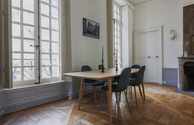 Apartment in Notre-dame Cathedral - Photo 18