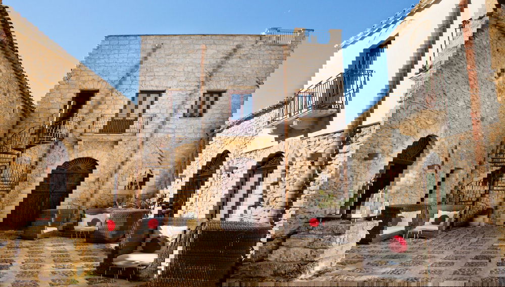 Primary image