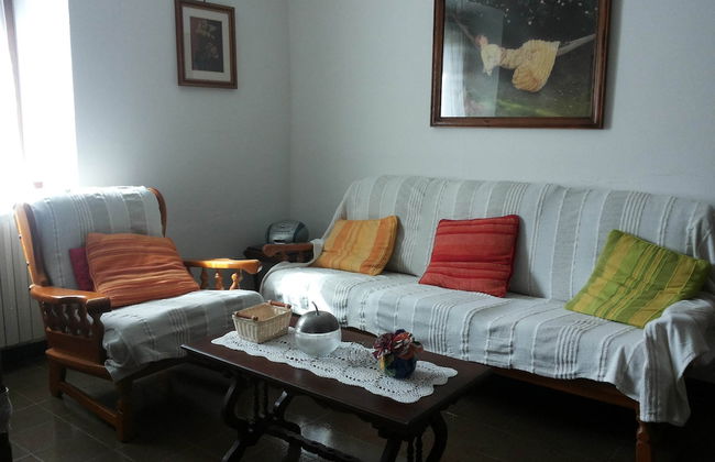 Peaceful Stay With Garden - Foto 9