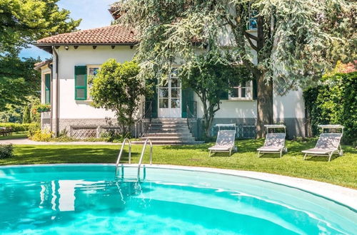 Photo 33 - Stunning 6-bed Private Villa With Pool Near Venice