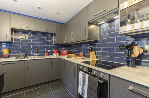 Photo 5 - Gorgeous 3-bed maisonette in Westbourne Green with patio