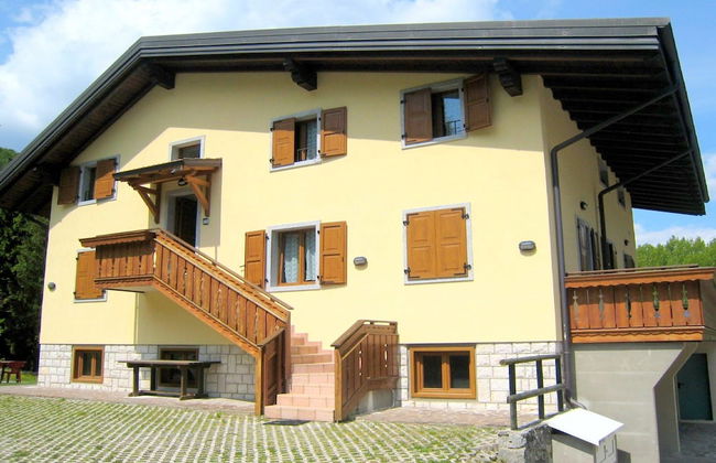 Scenic Holiday Home in Ledro near Spiggia Besta Lido - Foto 16