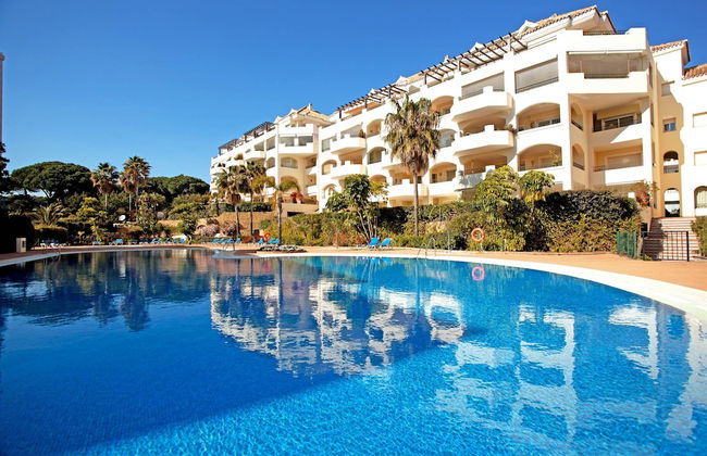Luxury beach apartment Elviria, Marbella - Foto 1