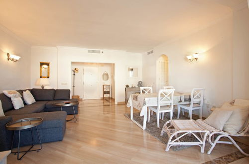 Photo 10 - Luxury beach apartment Elviria, Marbella
