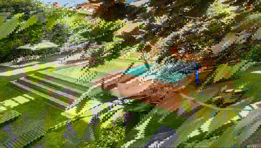 Primary image