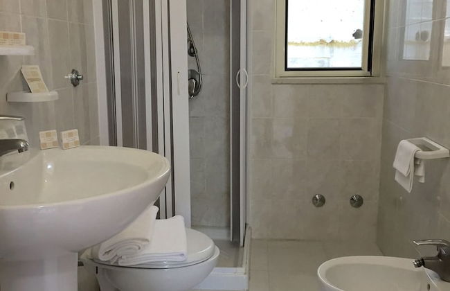 Residence Hotel Baia di Paradiso - Photo 29