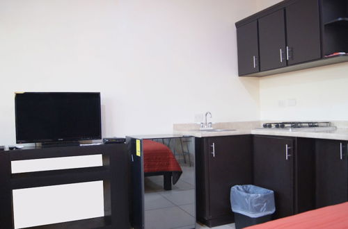 Photo 11 - Hgen Suites