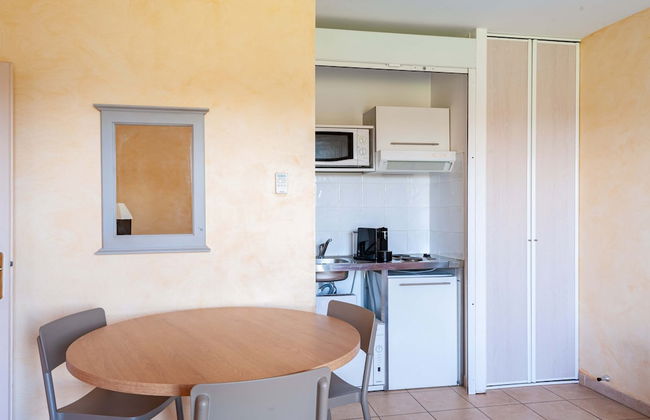 ResidHotel Golf Grand Avignon - Foto 8
